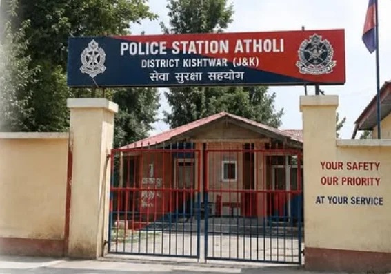 J&K Police Register Attempt to Murder Case Against Army Officers, 40 Soldiers